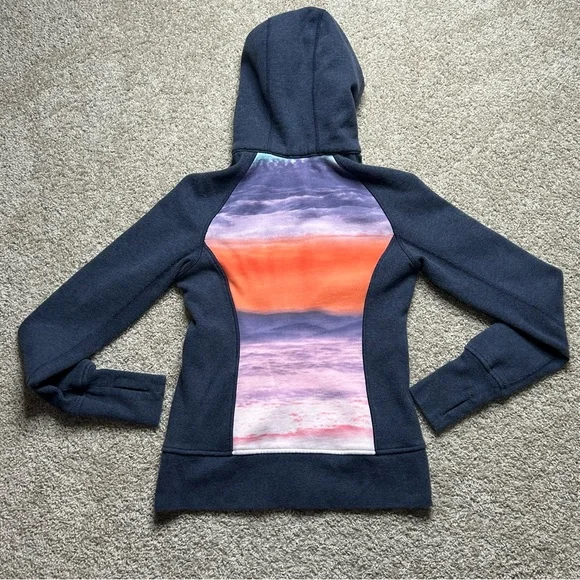 Lululemon Scuba Hoodie II - Picture 2 of 6